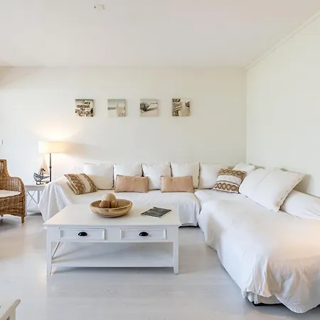 Apartment Center Cassis